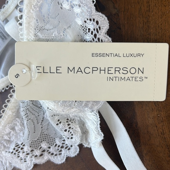 Elle Macpherson Intimates Spree Suspender Creme White Size Small Lace Mesh NWT - Picture 5 of 9